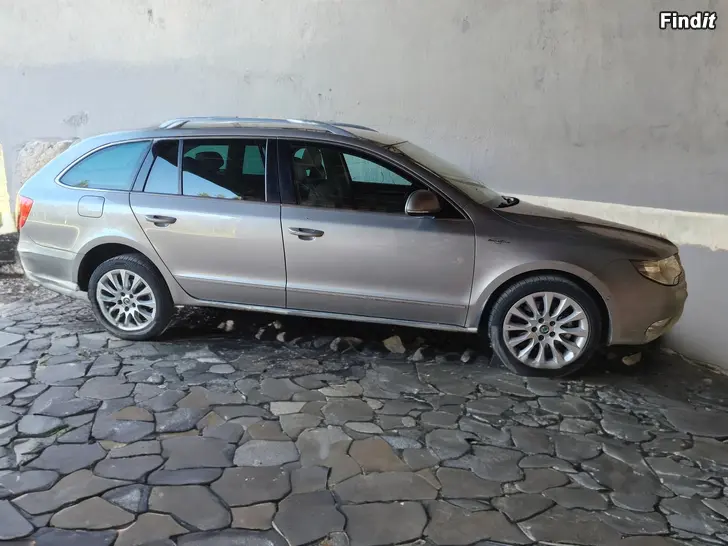 Myydään En perfekt familjen skoda 4x4