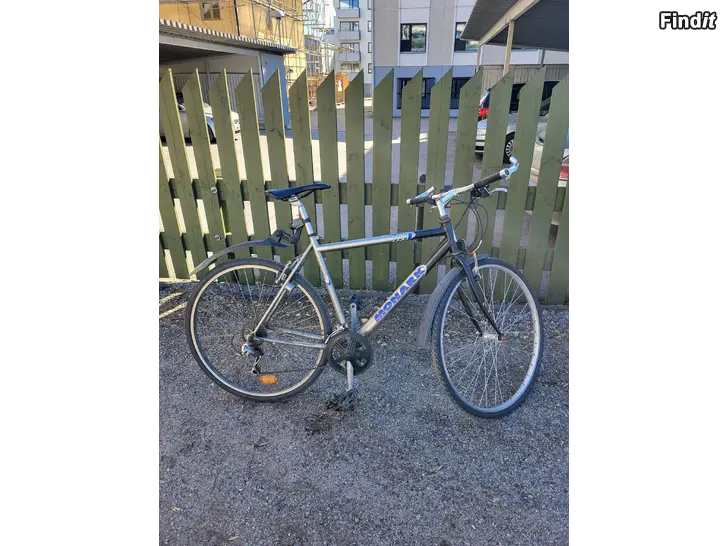 Säljes Monark Gnist 28