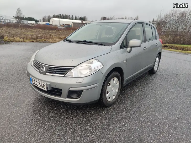 Säljes Nissan Tiida 2009 1.6 Bensin