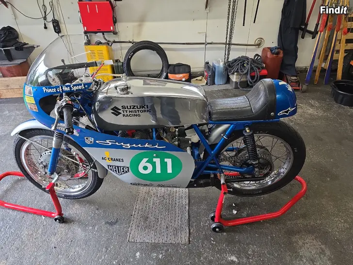 Myydään Suzuki T250 TT historic ratamoottoripyörä