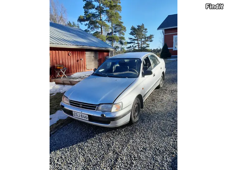 Säljes Toyota Carina 1.6
