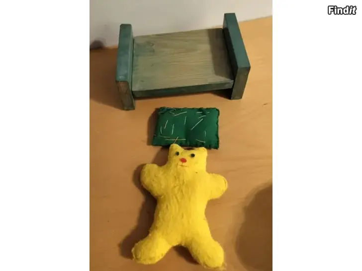 Säljes Kissa pikku kuu