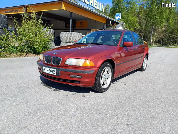 Säljes Bmw 316 1.9 bensin Nybesiktad