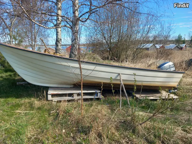 Säljes Artekno med Mariner 20