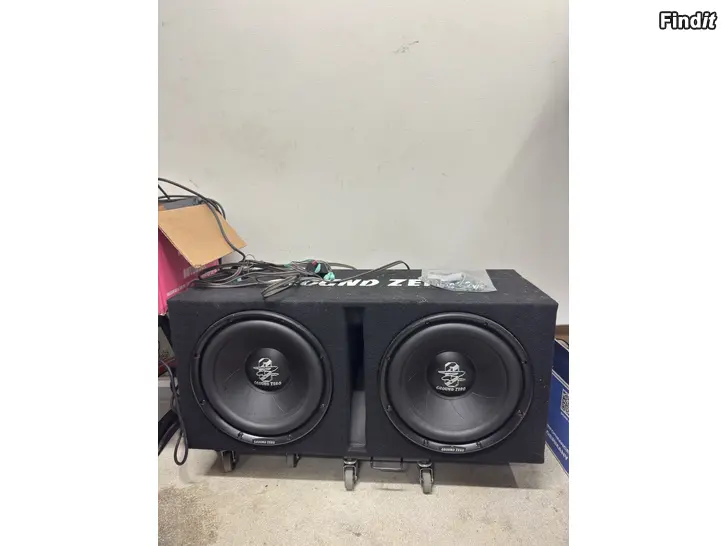 Säljes Ground Zero IB 2.30BR 2x12 med förstärkare