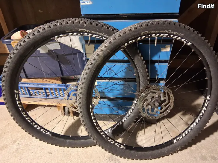 Myydään Cykeldäck