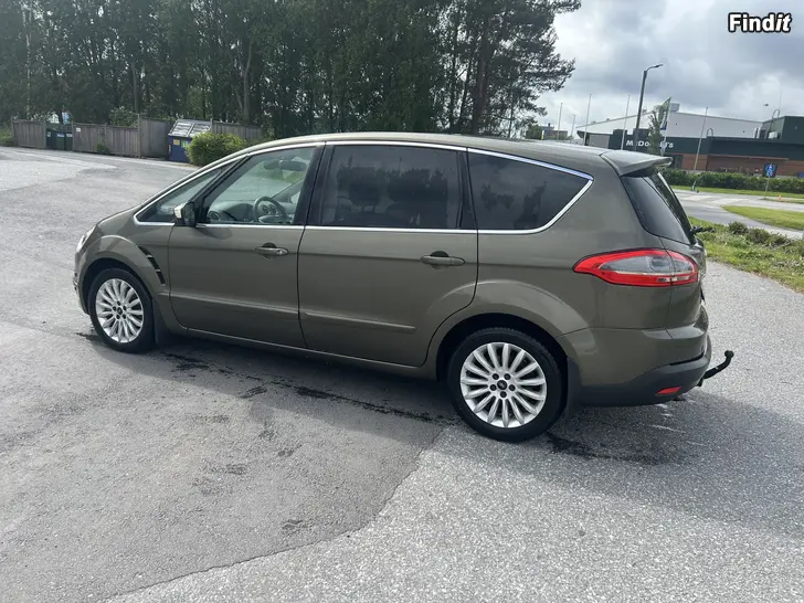 Säljes Ford S-Max 2.0 TDCi 163 hk Aut Titanium 7-sits  Nybesiktigad, kamrem bytt, växellåda renoverad