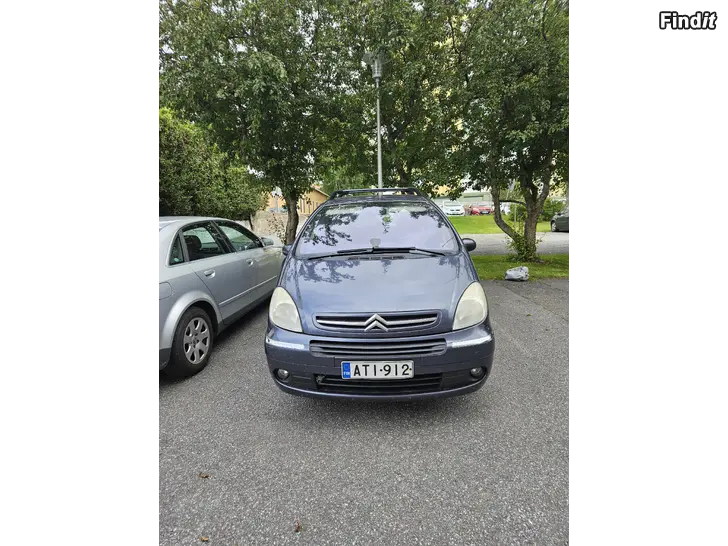 Myydään Citroen xsara picasso