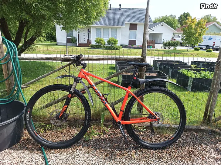 Säljes Trek Superfly 5 mountainbike 18,5