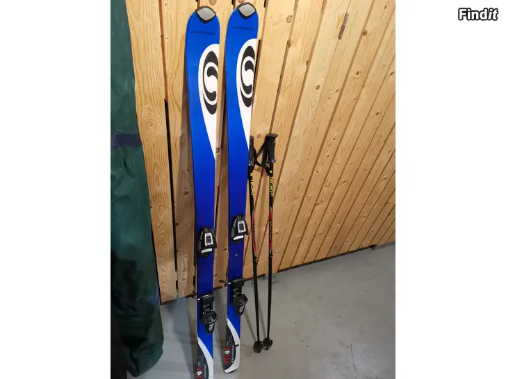 Säljes Slalomskidor