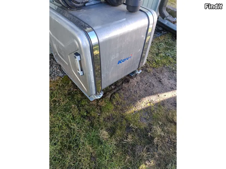 Myydään Kovi Alu säiliö uusi