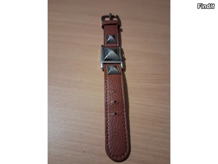Säljes Armband digitalkamera liten bil