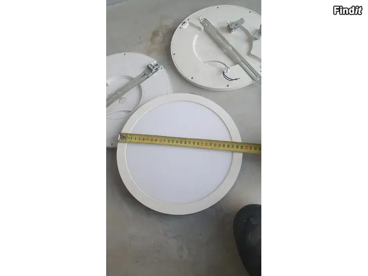 Säljes taklampa airam cio 16w
