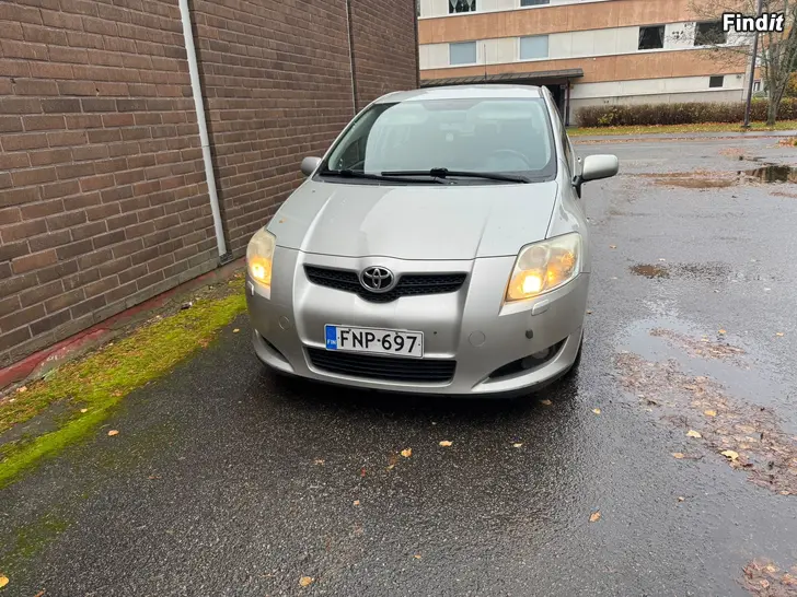 Säljes Toyota Auris 2.0 Diesel 2009 å.m