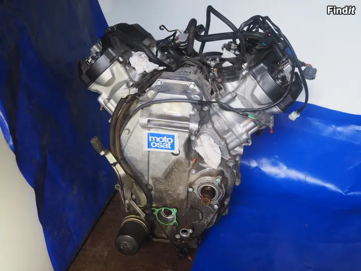 Myydään Honda ST 1300 02-13 Pan European osia