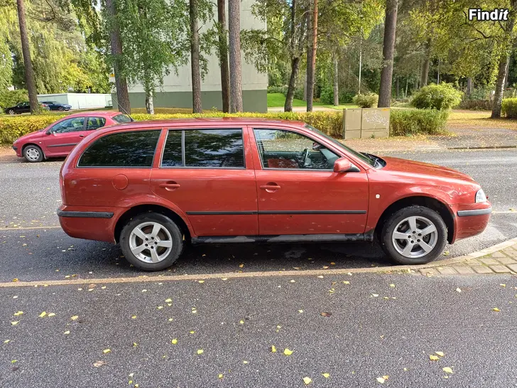 Säljes Skoda octavia 1.6 bensin