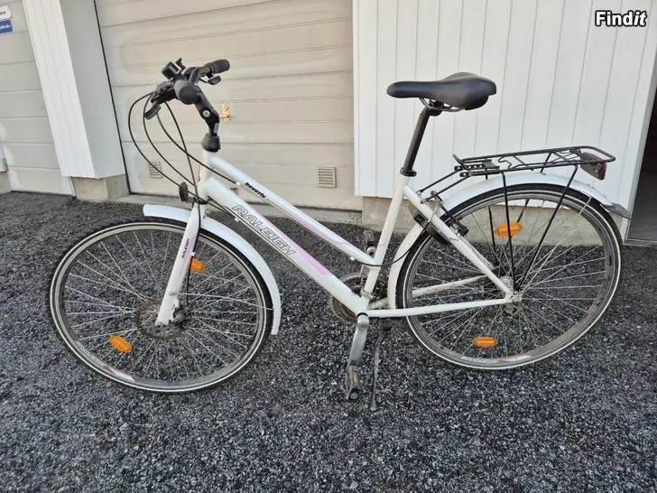 Myydään Raleigh 21vaihteinen