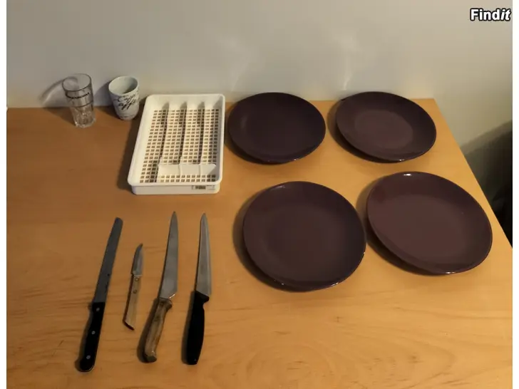 Säljes Fiskars leipäveitsi lautaset matceramira pikkuveitsi