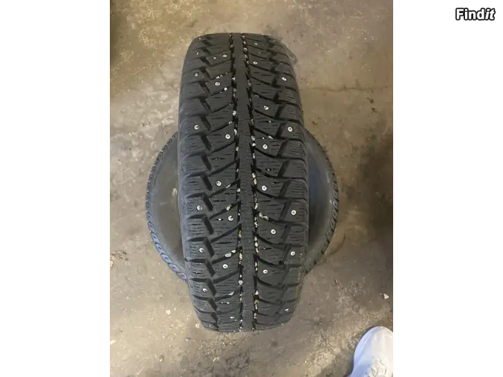 Myydään 185/65/15 nokia nordman 7 2kpl