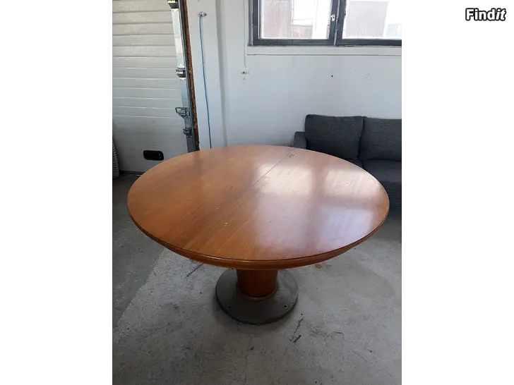 Säljes Runt bord