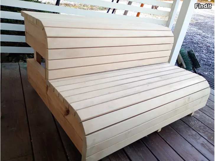 Säljes Stor bastupall och räcke