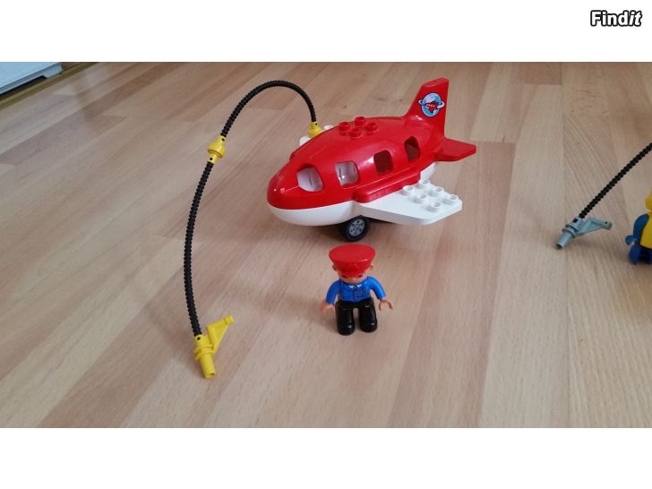 Myydään Lego Duplo lentokone