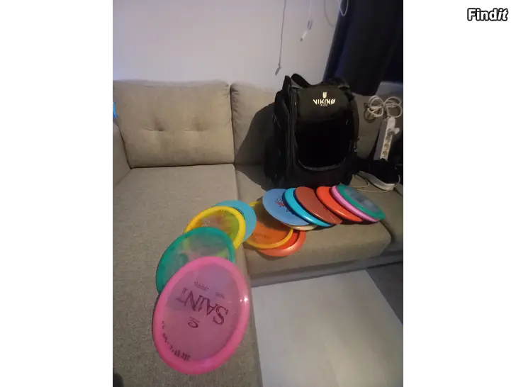 Myydään Frisbeesetti