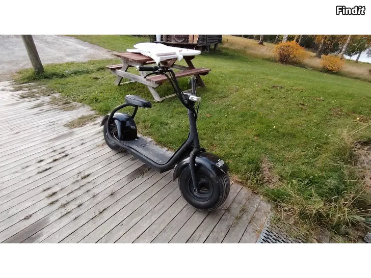 Myydään Swoop fat scooter