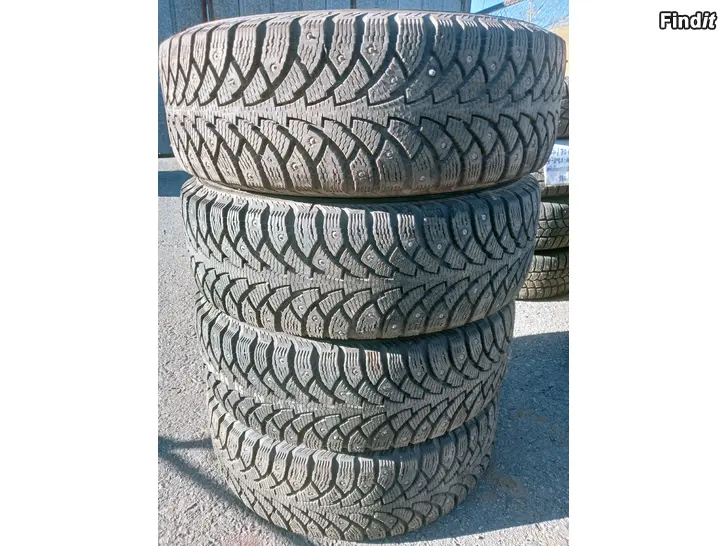 Myydään Nokian nastarenkaat 185/65R14 vanteet 4-108 Ford