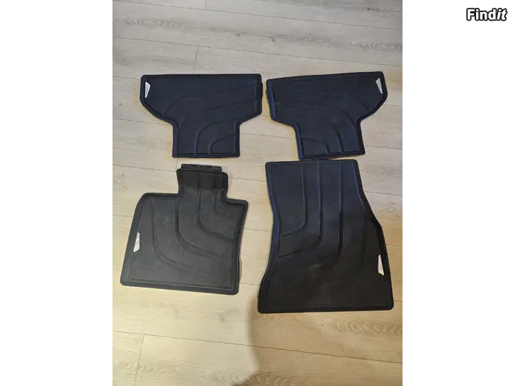 Säljes BMW gummimattor/allvädersmattor