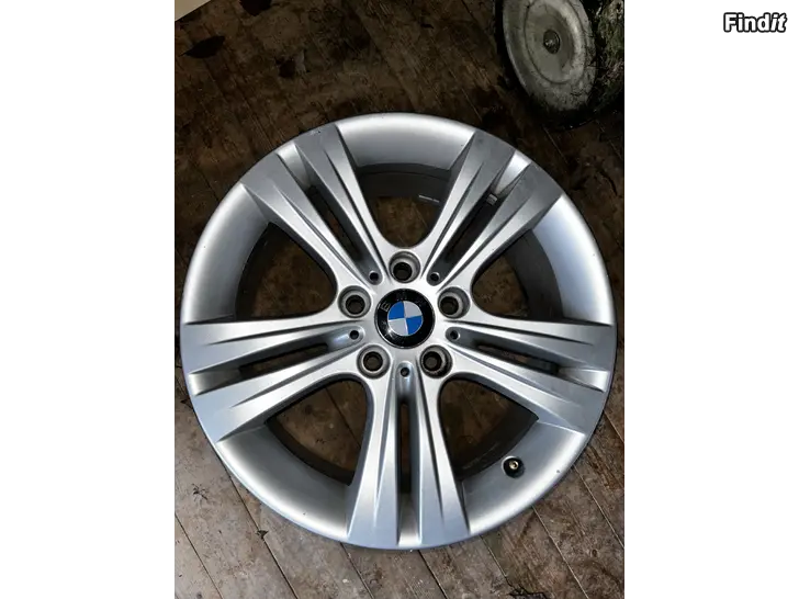 Säljes Fälgar BMW