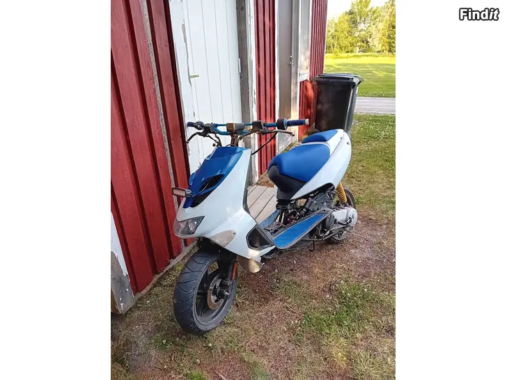 Säljes Aprilia sr50 2009