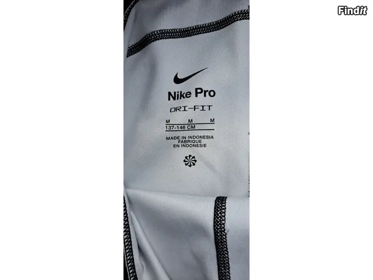 Säljes Sport tights, tjej