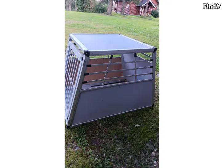 Säljes Hundbur