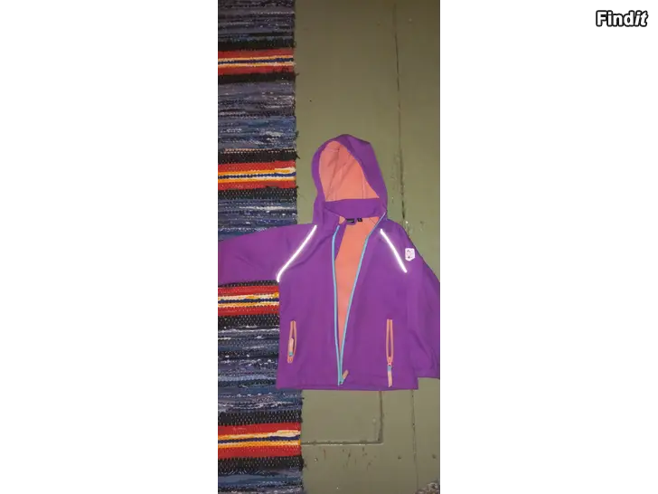 Myydään Talvitakki 104/110