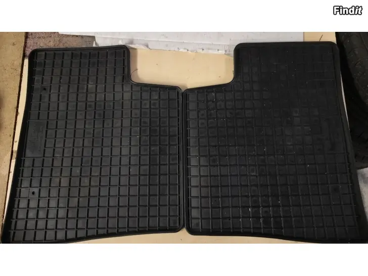 Myydään Takamattot takaumpio