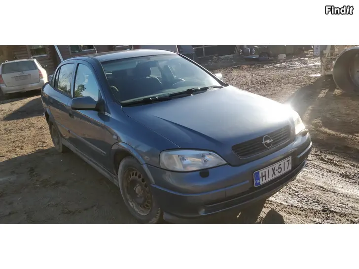 Myydään Opel astra