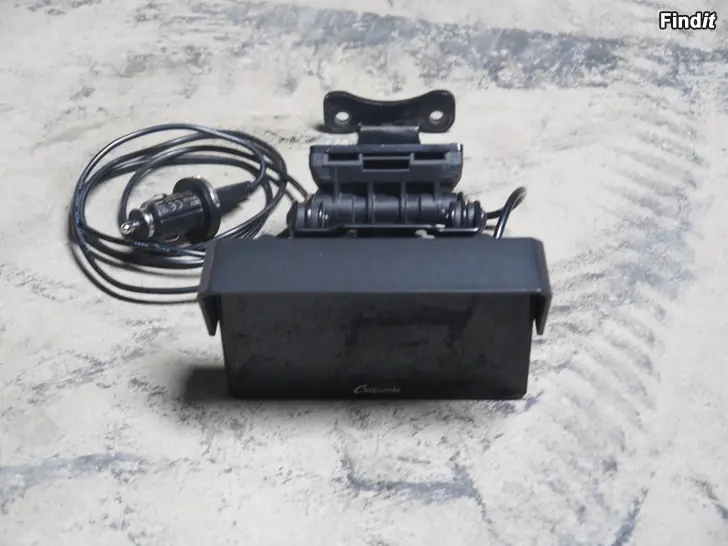 Myydään Carpuride W702