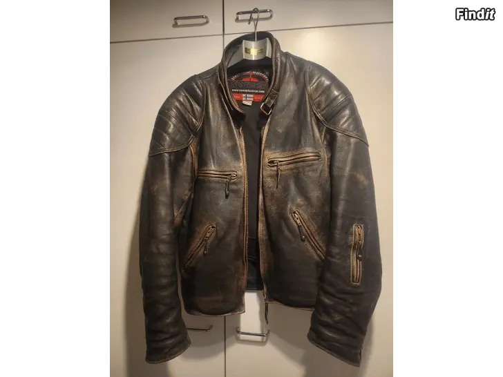 Myydään Retro Prätkärotsi