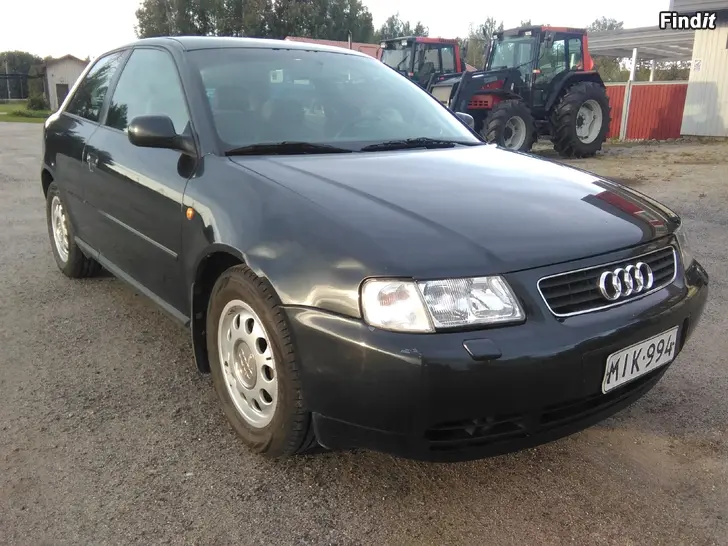 Säljes Audi A3 Hatchback 1.6 2-dörr -99