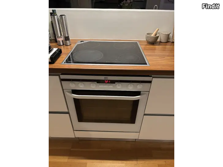 Myydään Electrolux/AEG uuni + liesitaso
