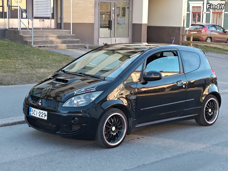 Myydään Mitsubishi colt CZT turbo