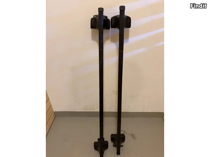 Myydään Thule kattotelineet citroen c4 MK2