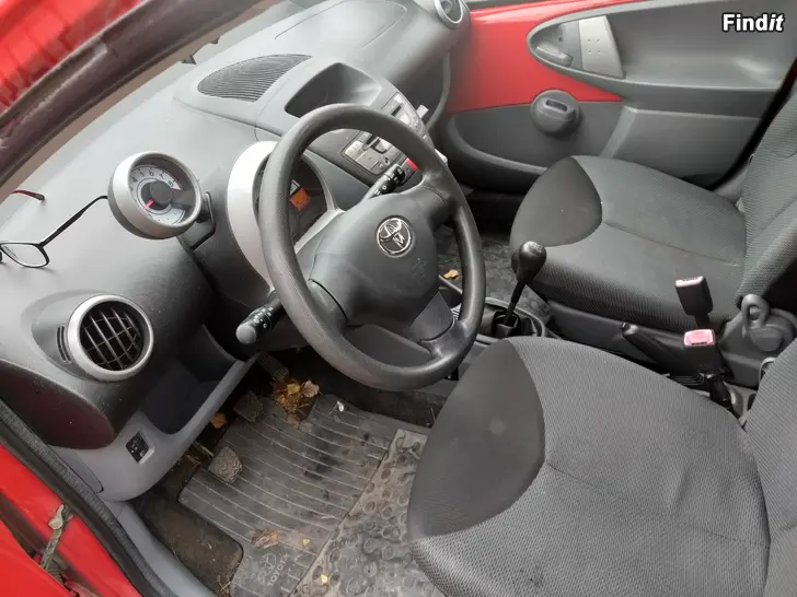 Myydään Toyota aygo