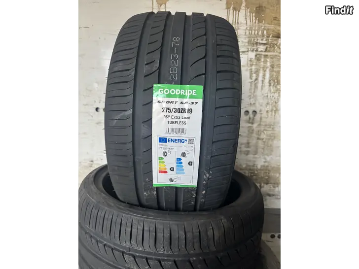Säljes 275/30r19 nya