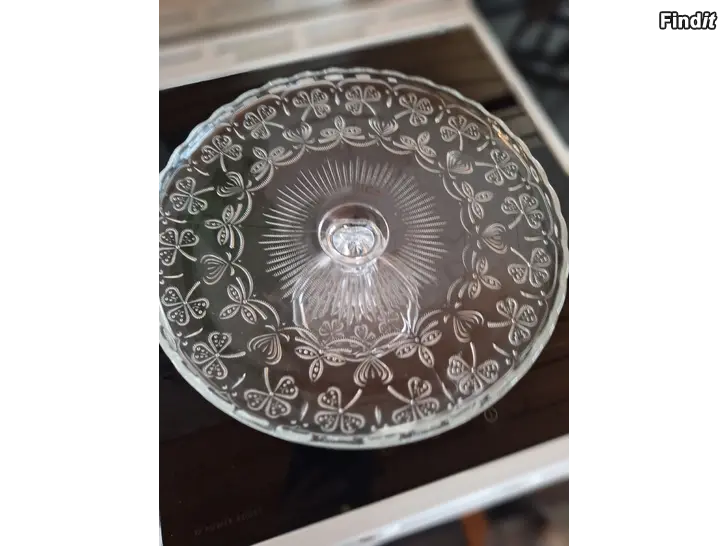 Myydään Apila kakkutarjotin