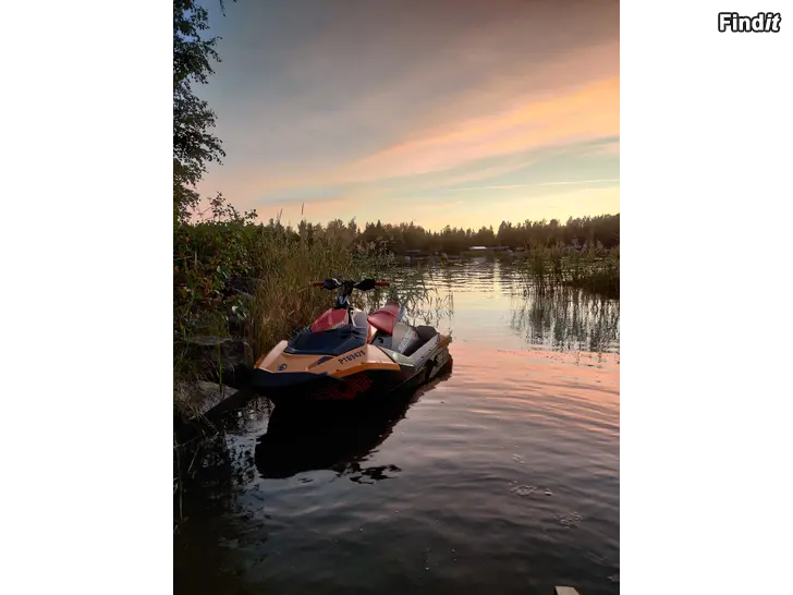 Myydään Sea-Doo Spark Trixx 2up - fint skick - inkl. trailer