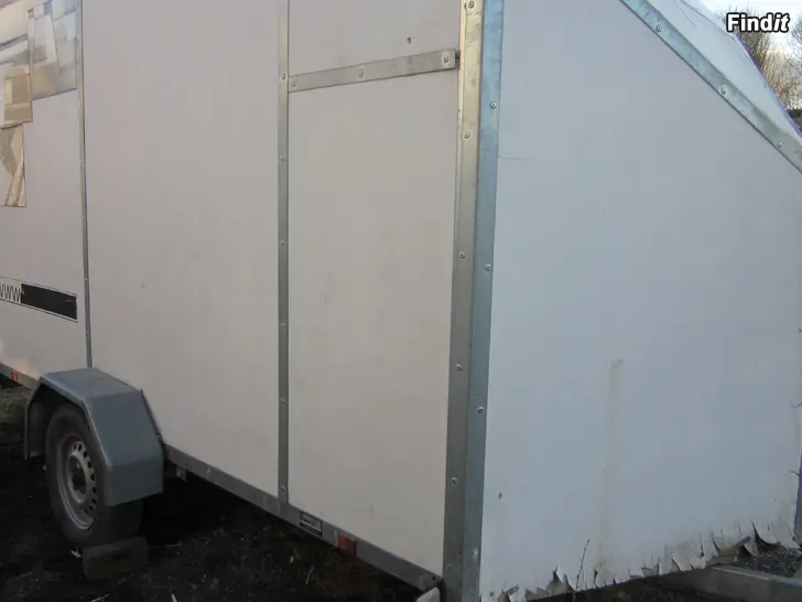 Myydään Trailer - EWS, lev 180cm kipillä