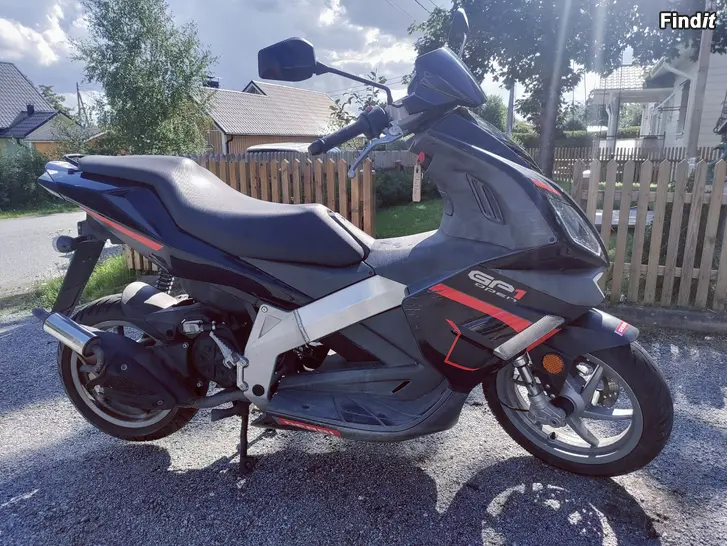 Säljes Derbi GP1 50cc 2-takt