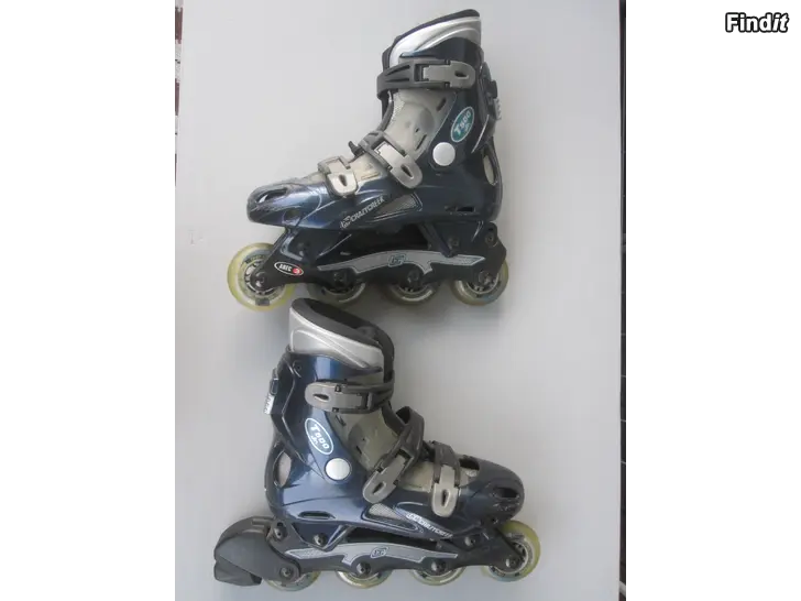 Säljes RollerBlades stl 41